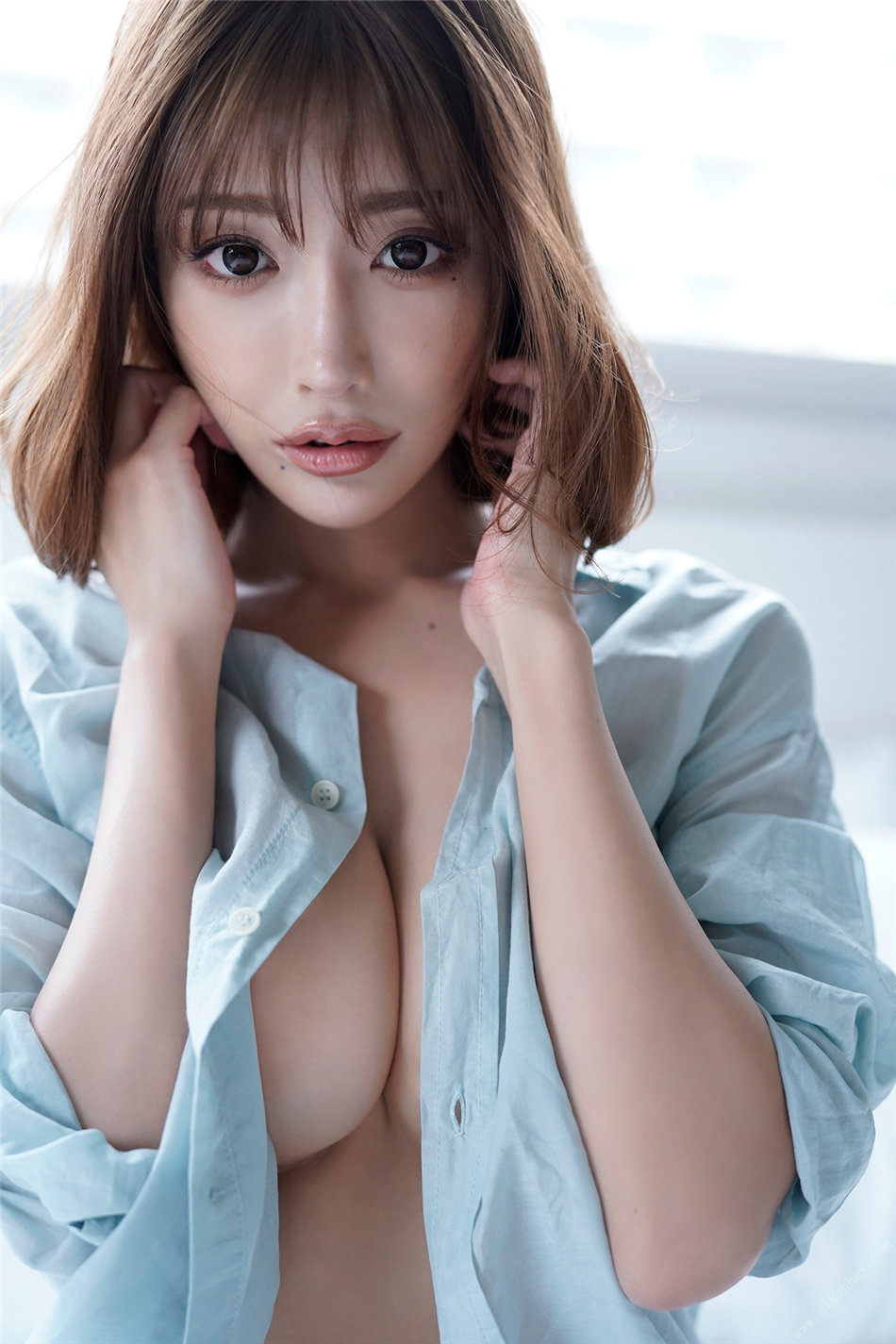 明日花绮罗写真图集—FLASHデジタル写真集 Love Tomorrow